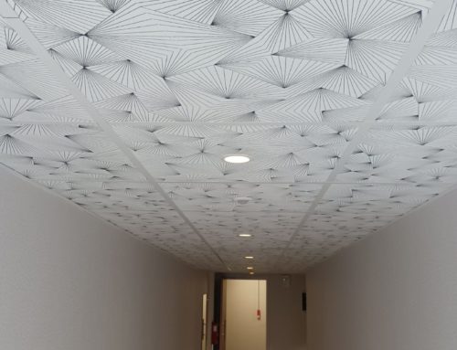 Pose de plafond pour le projet Undertech de Mediatim promotion à La Rochelle