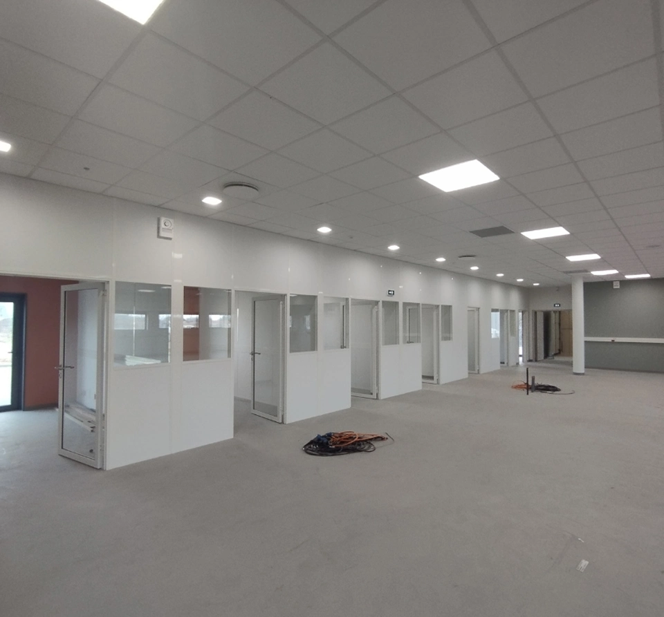 cloisons modulaires à Niort